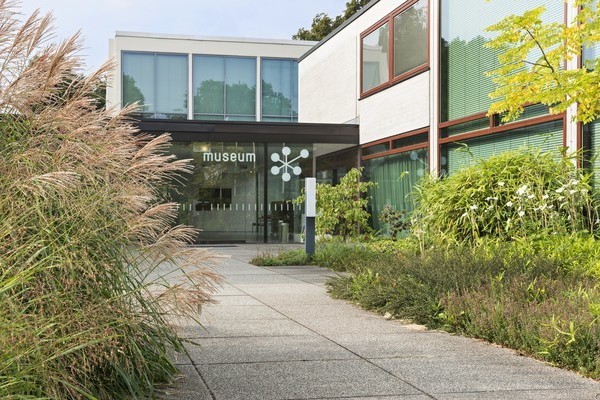 Copyright: Schmuckmuseum Pforzheim Foto Winfried Reinhardt