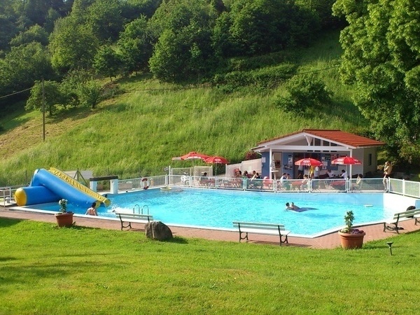 Bildnachweis: Mit freundlicher Genehmigung des Schwimmbades Lautenbach Bildnachweis: Mit freundlicher Genehmigung des Schwimmbades Lautenbach
