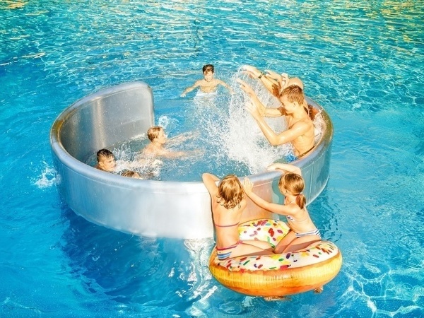 Freibad Hornberg Bildnachweis: Mit freundlicher Genehmigung der Stadt Hornberg Freibad Hornberg Bildnachweis: Mit freundlicher Genehmigung der Stadt Hornberg