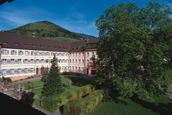 Mit freundlicher Genehmigung des Kloster St. Trudpert Bildnachweis: Mit freundlicher Genehmigung des Kloster St. Trudpert Mit freundlicher Genehmigung des Kloster St. Trudpert Bildnachweis: Mit freundlicher Genehmigung des Kloster St. Trudpert