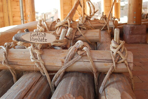 Wald-Kultur-Haus - Floß Bildnachweis: Tourist-Information Bad Rippoldsau-Schapbach - Josef Oehler Wald-Kultur-Haus - Floß Bildnachweis: Tourist-Information Bad Rippoldsau-Schapbach - Josef Oehler