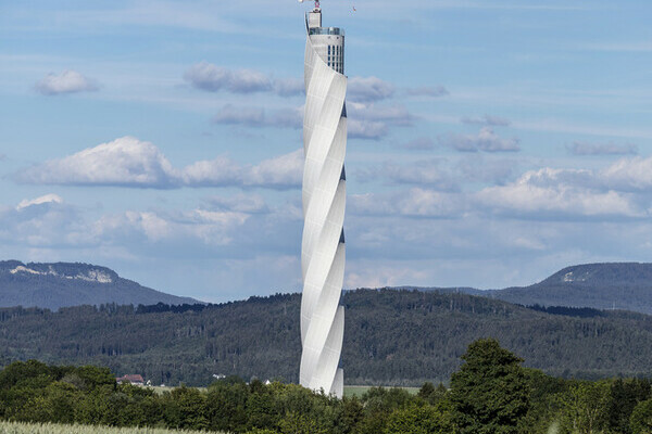 Copyright: (© thyssenkrupp Elevator) Copyright: (© thyssenkrupp Elevator)