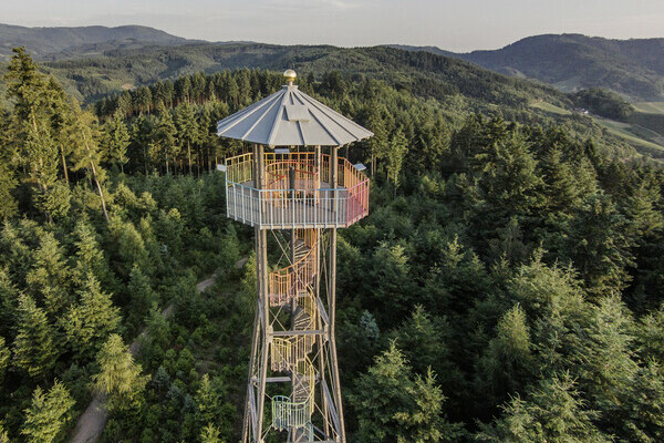 Geigerskopfturm am Brennersteig Bildnachweis: Renchtal Tourismus GmbH Geigerskopfturm am Brennersteig Bildnachweis: Renchtal Tourismus GmbH