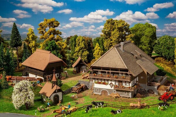 FALLER - Modellbauausstellung Bildnachweis: Mit freundlicher Genehmigung der Gebr. FALLER GmbH FALLER - Modellbauausstellung Bildnachweis: Mit freundlicher Genehmigung der Gebr. FALLER GmbH